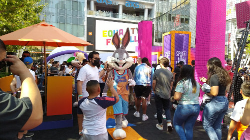 Bugs Bunny
